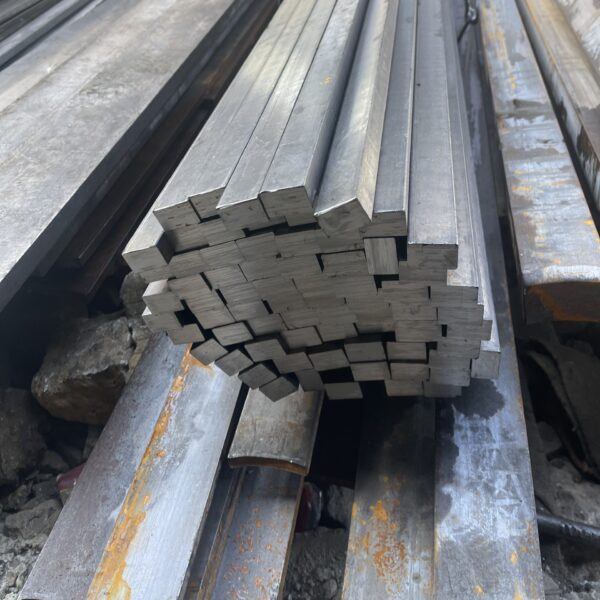 Thép đúc hình chữ nhật 14*20